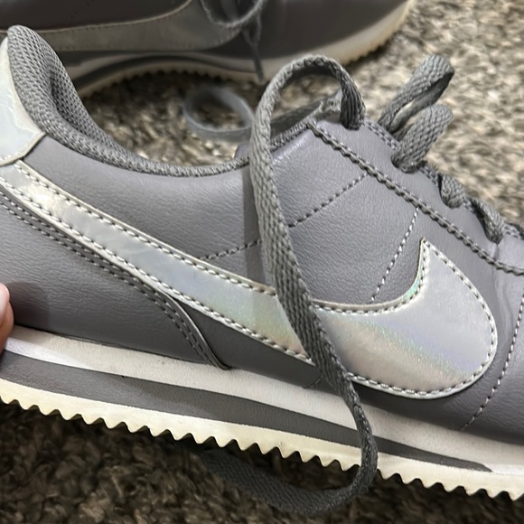 Stylish Gray Kids Shoes - Picture 3 of 4